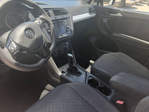 Used 2021 Volkswagen Tiguan S FWD image 11