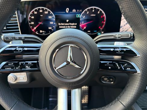 New 2026 Mercedes-Benz GLS 450 4MATIC image 24
