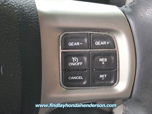 Used 2017 RAM 1500 Laramie image 26