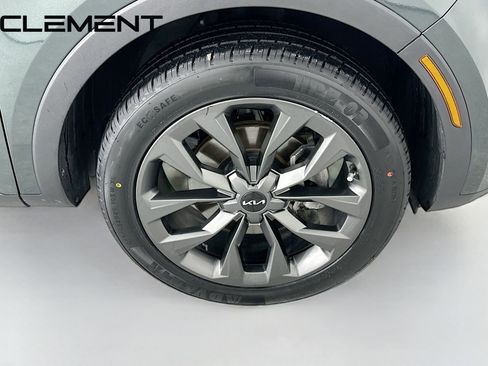 Used 2022 Kia Sorento SX Prestige image 38