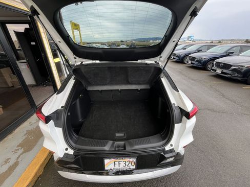 Used 2025 Buick Envista Sport Touring image 33