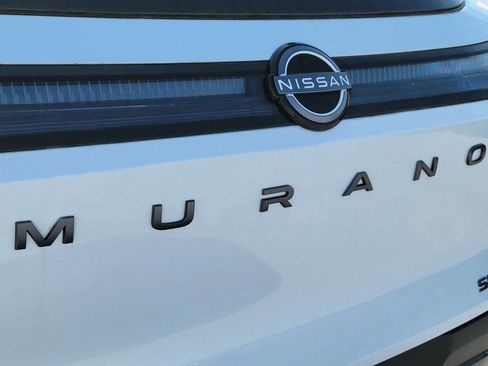 New 2025 Nissan Murano SL image 14