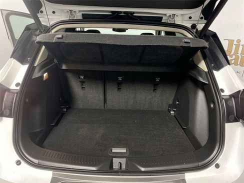 Used 2023 Buick Encore GX Essence w/ Experience Buick Package image 23