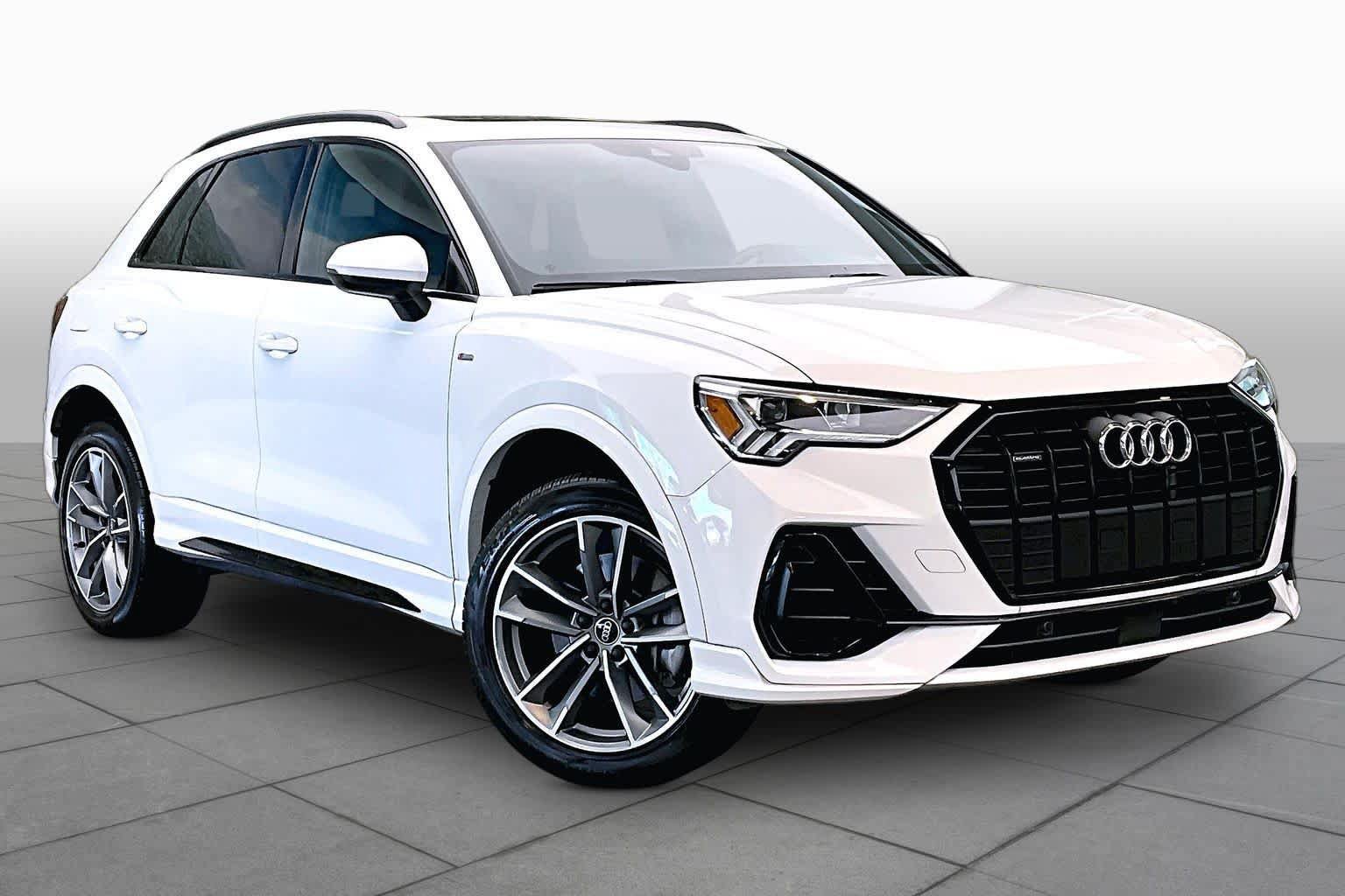 Certified 2023 Audi Q3 2.0T Premium AWD/4WD image 2