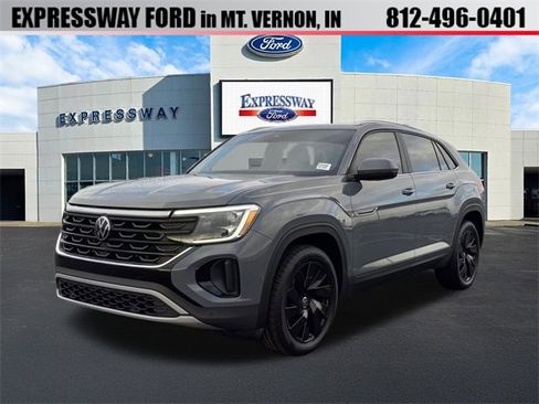 Used 2024 Volkswagen Atlas Cross Sport SE w/ Panoramic Sunroof Package image 1