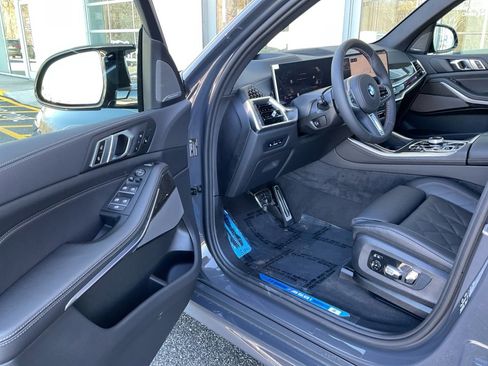 New 2026 BMW X5 M60i image 31