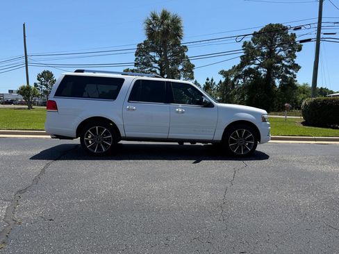 Used 2016 Lincoln Navigator L Reserve image 5