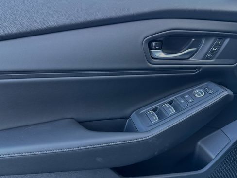 Used 2025 Honda Accord Sport image 10