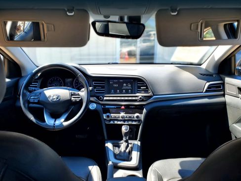 Used 2019 Hyundai Elantra Limited w/ Cargo Package FWD image 33