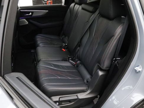 Used 2026 Acura MDX A-Spec image 10