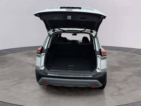 Used 2023 Nissan Rogue SV image 20