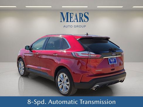 Used 2020 Ford Edge Titanium image 4