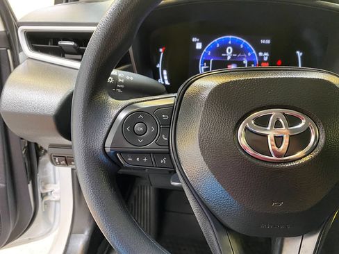 Used 2026 Toyota Corolla LE FWD image 33