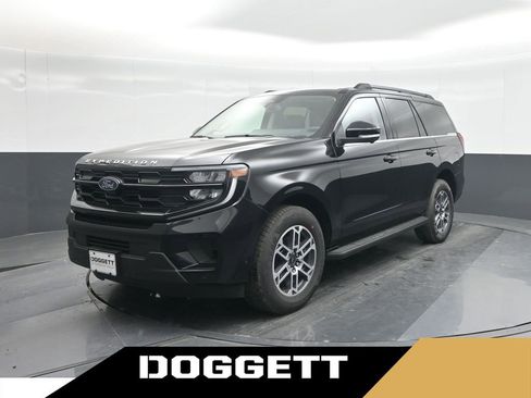 New 2025 Ford Expedition Active image 1