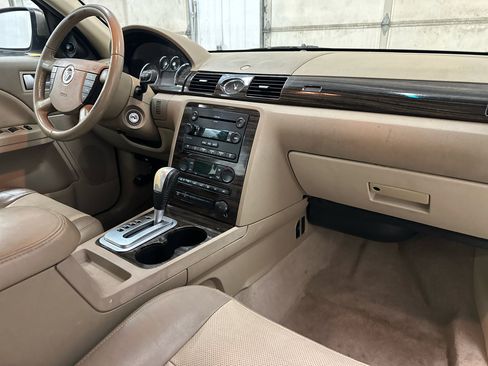 Used 2005 Mercury Montego Luxury image 33