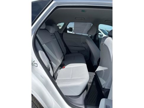 New 2025 Hyundai Kona SEL image 18