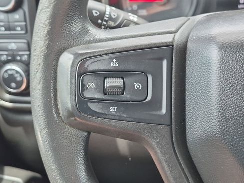 Used 2019 Chevrolet Silverado 1500 Custom Trail Boss AWD/4WD image 12