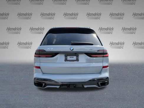 Certified 2025 BMW X7 xDrive40i w/ Executive Package AWD/4WD image 8