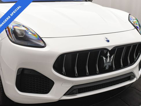 Used 2024 Maserati Grecale GT image 29