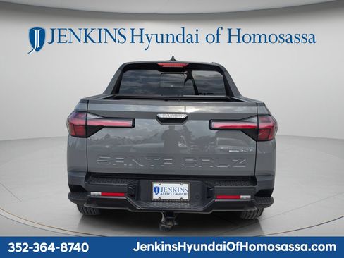 Used 2023 Hyundai Santa Cruz Night w/ Winter Package AWD/4WD image 5