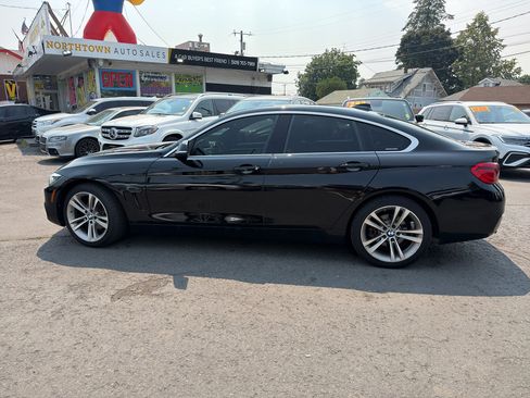 Used 2019 BMW 430i Gran Coupe xDrive w/ Convenience Package AWD/4WD image 3