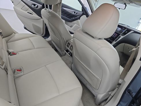 Used 2015 INFINITI Q50 AWD w/ Moonroof Package image 11