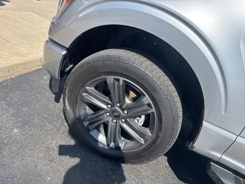 Used 2023 Ford F150 Lariat w/ Equipment Group 502A High image 13