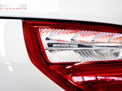 Used 2015 Mercedes-Benz SL 550 image 39