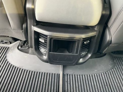 Used 2023 RAM 1500 Big Horn AWD/4WD image 37