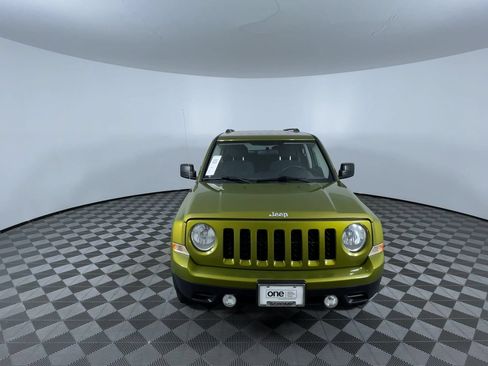 Used 2012 Jeep Patriot Sport w/ PWR Value Group AWD/4WD image 3