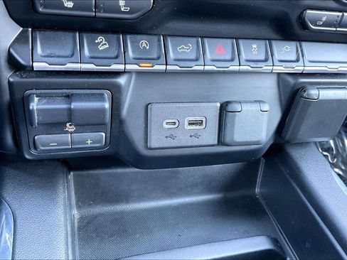 Used 2019 Chevrolet Silverado 1500 RST w/ All-Star Edition AWD/4WD image 32