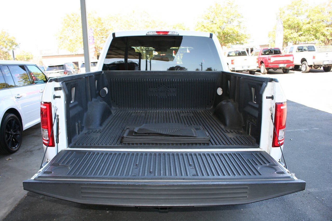 Used 2016 Ford F150 XLT AWD/4WD image 23