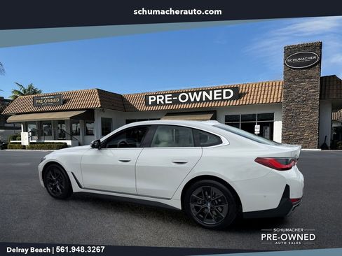 Used 2022 BMW i4 eDrive40 RWD image 5