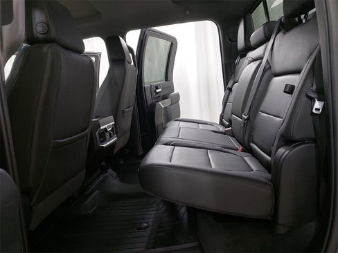 Used 2020 Chevrolet Silverado 2500 LTZ w/ LTZ Premium Package image 17