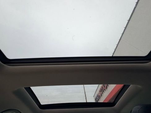 Used 2015 Mercedes-Benz GL 450 4MATIC image 23