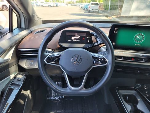 Used 2023 Volkswagen ID.4 Pro RWD image 17