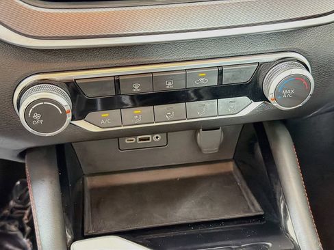 Used 2023 Nissan Altima 2.5 SR FWD image 33
