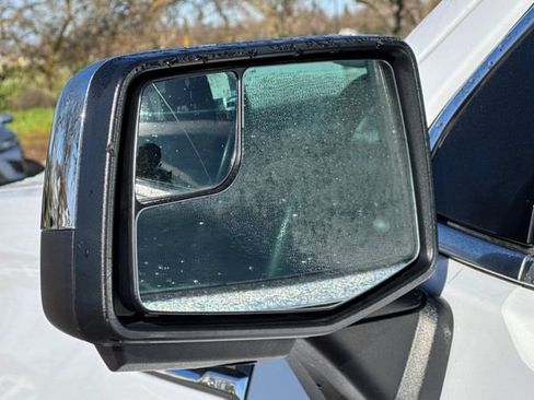 Used 2024 GMC Sierra 1500 SLT image 54