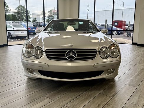 Used 2004 Mercedes-Benz SL 500 image 2