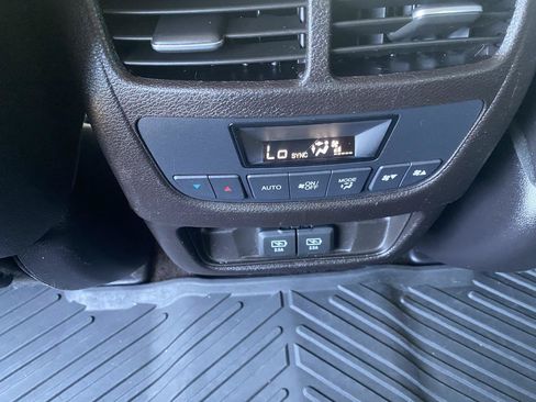Used 2017 Acura MDX w/ Technology Package AWD/4WD image 14