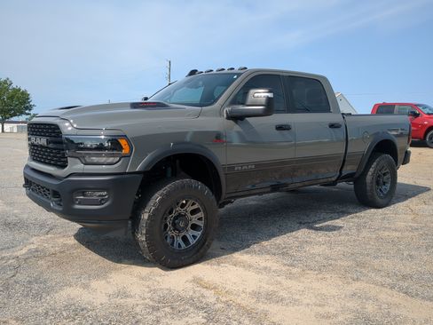 Used 2024 RAM 2500 Rebel w/ Towing Technology Group AWD/4WD image 6