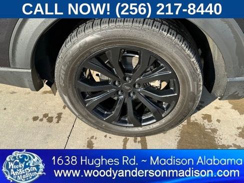 Used 2022 Ford Explorer ST-Line w/ Class IV Trailer Tow Package image 4