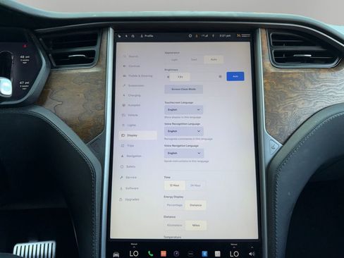 Used 2020 Tesla Model X Long Range AWD/4WD image 23