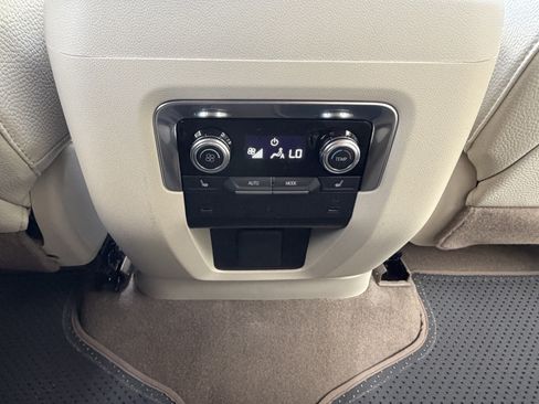 New 2026 GMC Yukon XL Denali w/ Sun & Power Step Package AWD/4WD image 28