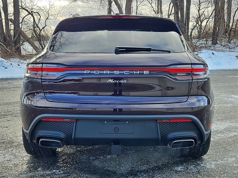 New 2026 Porsche Macan image 6