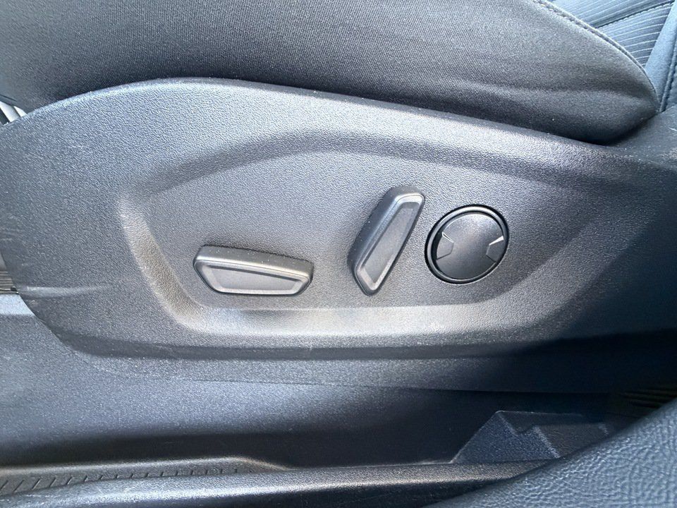 Used 2024 Ford Edge SEL w/ Cargo Accessory Package AWD/4WD image 10