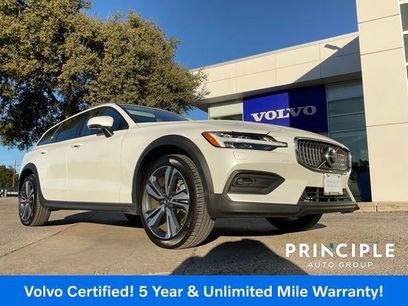 Certified 2025 Volvo V60 B5 Cross Country Plus