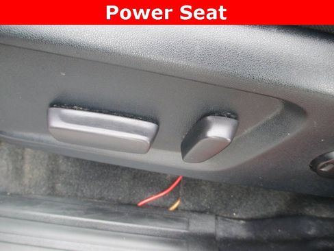 Used 2018 Toyota Tundra SR5 w/ TRD Off Road Package image 23