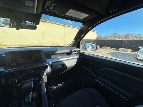 Used 2025 Toyota 4Runner SR5 image 35