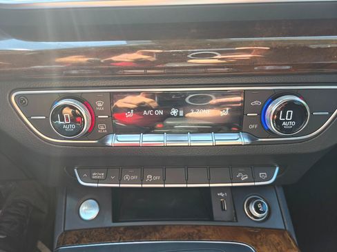 Used 2018 Audi Q5 2.0T Premium AWD/4WD image 26